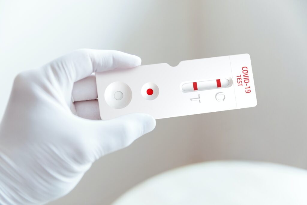 rodzaje testów na COVID test kasetkowy